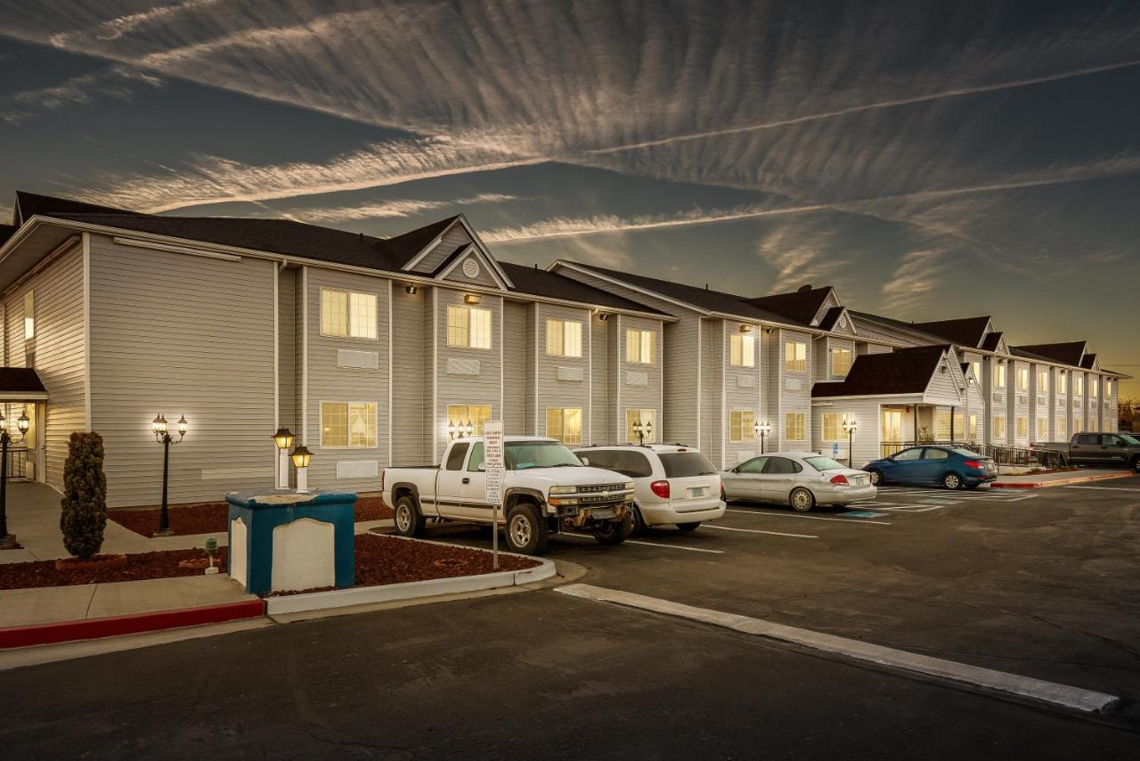 Quality Inn & Suites Near Nas Fallon Eksteriør billede
