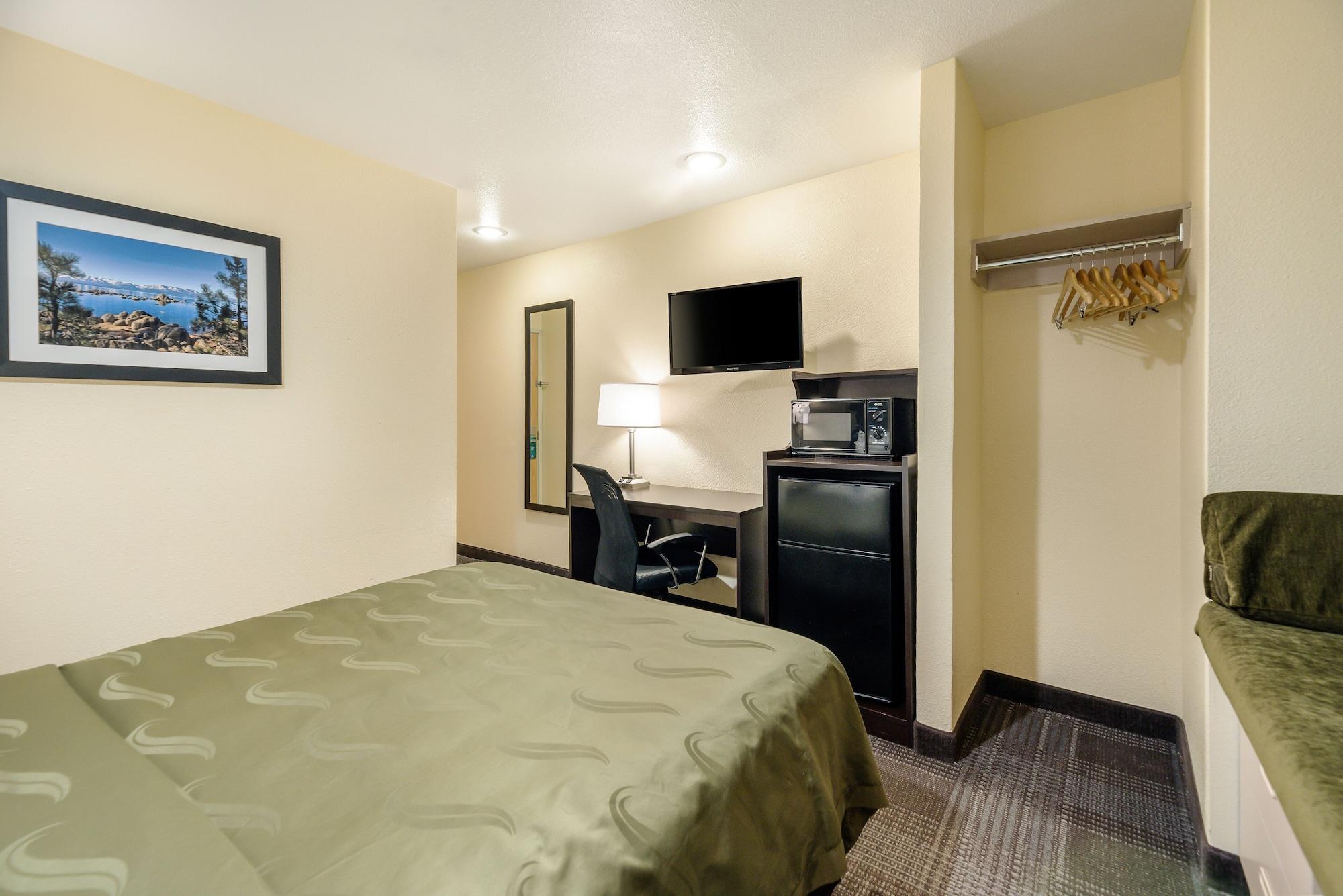 Quality Inn & Suites Near Nas Fallon Eksteriør billede