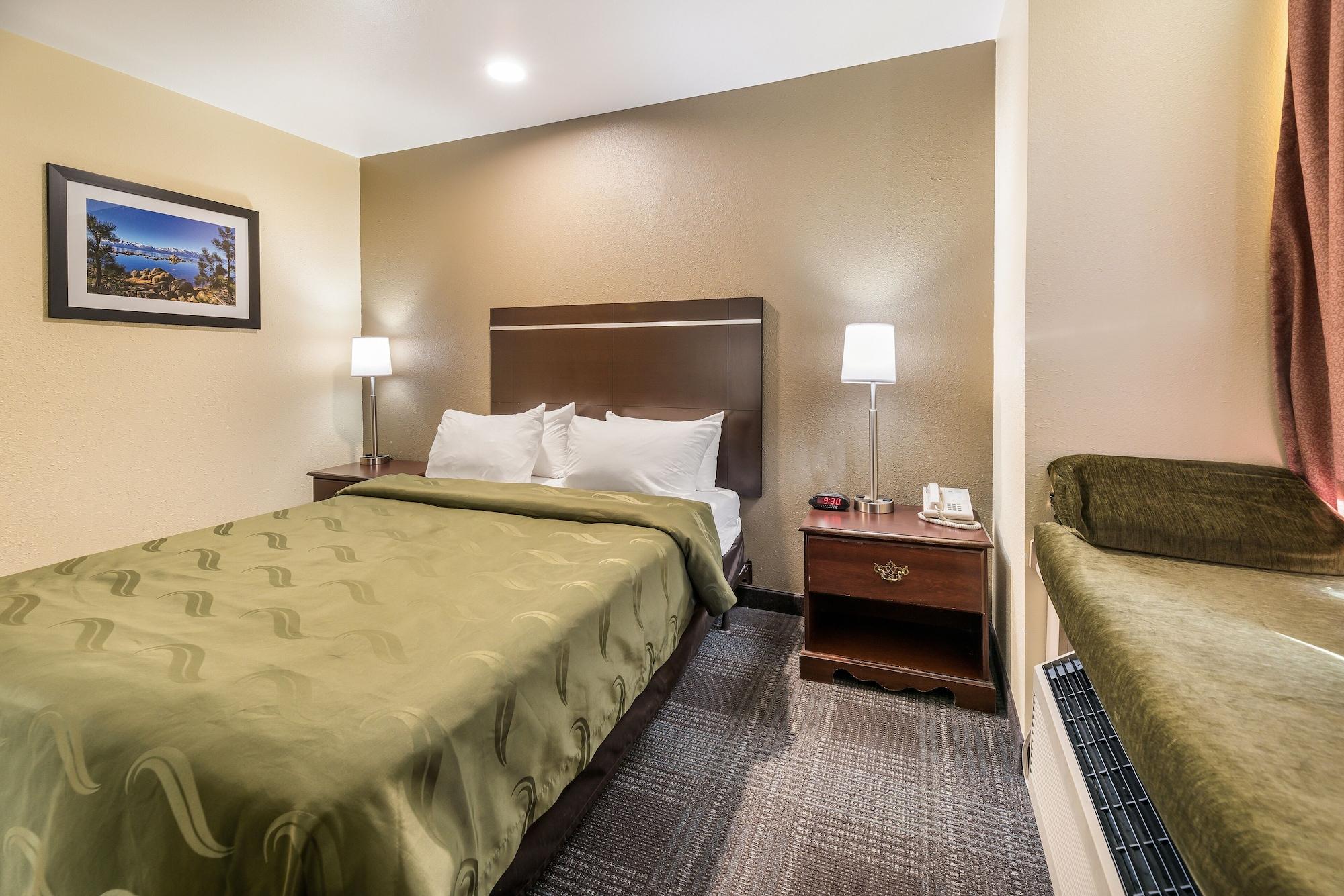 Quality Inn & Suites Near Nas Fallon Eksteriør billede