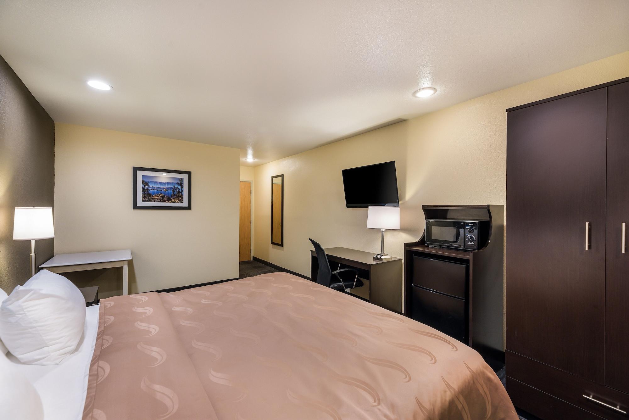 Quality Inn & Suites Near Nas Fallon Eksteriør billede
