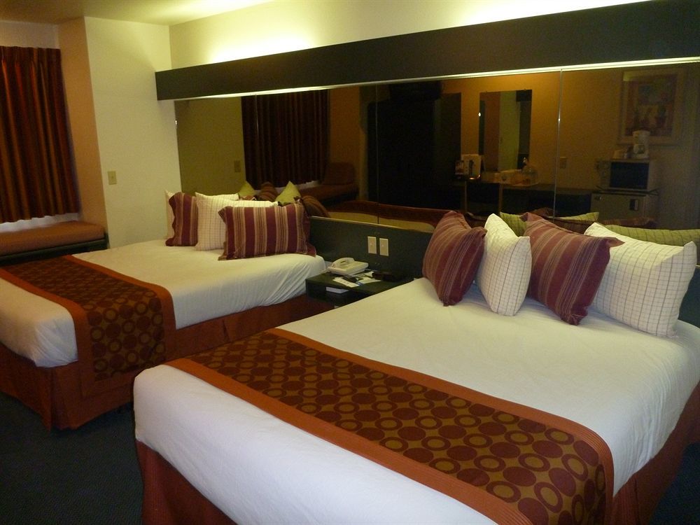 Quality Inn & Suites Near Nas Fallon Eksteriør billede