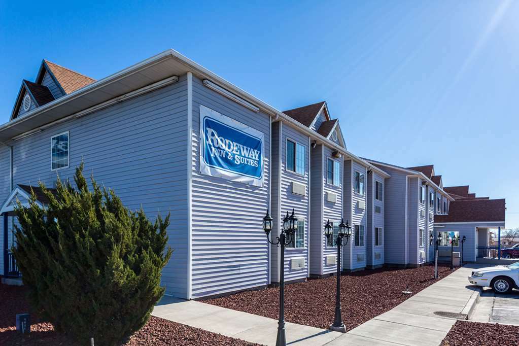 Quality Inn & Suites Near Nas Fallon Eksteriør billede