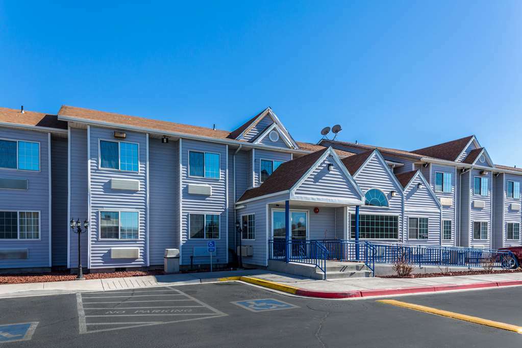 Quality Inn & Suites Near Nas Fallon Eksteriør billede